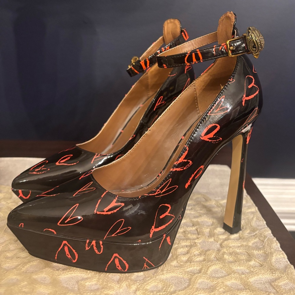 Kurt Geiger London Black Patent Leather Pumps